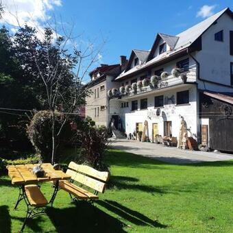 Hostal Pokoje Go?cinne Skalny Agroturystyka