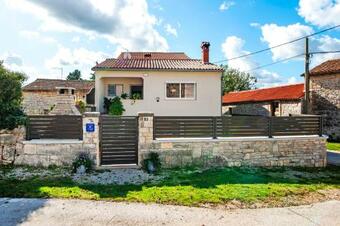 Holiday Home - Casa Di Antonio
