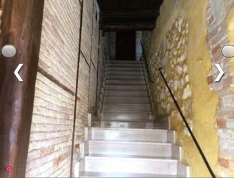 Hostal Matama House