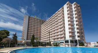 Hotel Iz�n Cavanna