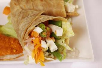 Hotel Pop 91102 Keshav Vatika