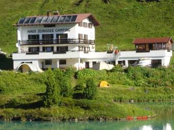 Hostal Haus Zeinissee