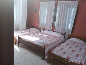 Hostal ???????