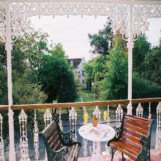 Hotel Evergreen Manor & Spa