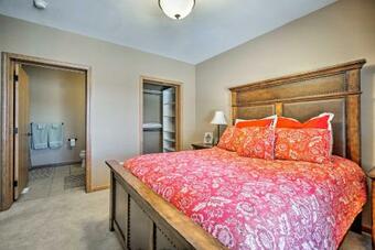 Conneaut Lake Home With Yard, Half Mi To Beach And Park