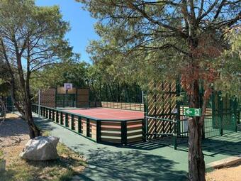 Domaine Des Barons De La Chasse -- Eco-domaine -- Lodge
