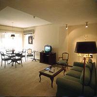 Yotau All Suites Hotel