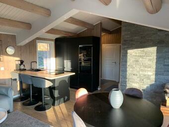 Hus Med Utsikt. House With A View