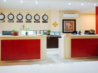 Hotel Reddoorz @ Joyce Palace Antique