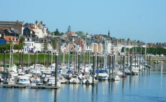 G�te La Foresti�re