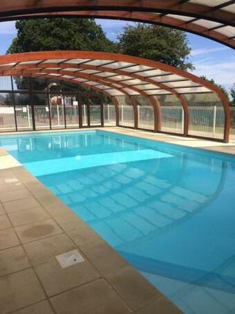 Beautiful Lake View 3 Bedroom Chalet.