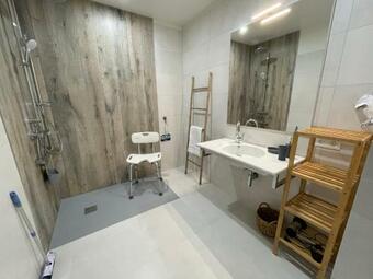 G�te Saint-martin-des-noyers, 3 Pi�ces, 4 Personnes - Fr-1-426-519