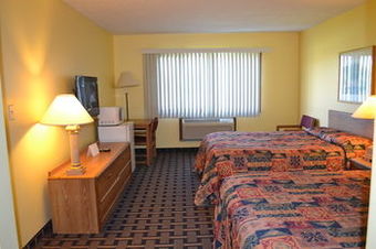 Hotel Sky Lodge Inn & Suites - Delavan