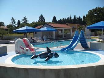 Hostal Resort Zati?je