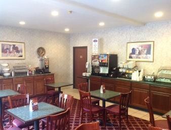 Hotel Baymont Inn - New Buffalo