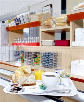 Hotel Premiere Classe Plaisir