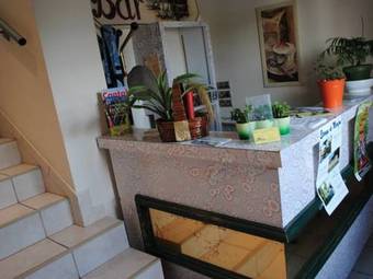 Hotel Des Voyageurs Chez Betty