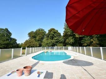 Holiday Home Chateau Des Lambeys Saint Aubin Sur Loire