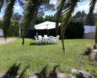 Apartamento Acogedora Vivienda Con Jard�n Andando A La Playa.