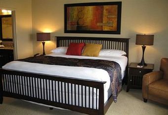 Hotel Simmons Suites