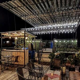 Hotel & Rooftop Farallones