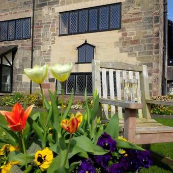 Hotel The Priest House On The River