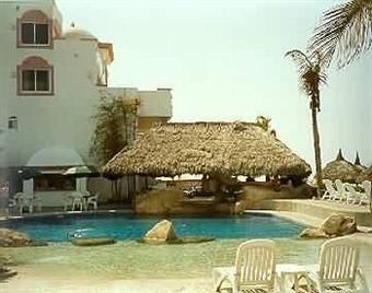 Hotel Costa Bonita Condominium & Beach Resort