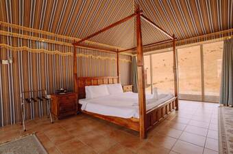 Thousand Nights Camp