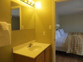 Motel Homeward Inns Of Canada