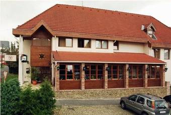 Hostal Il Gallo Nero (fekete Kakas �tterem �s Panzi�)