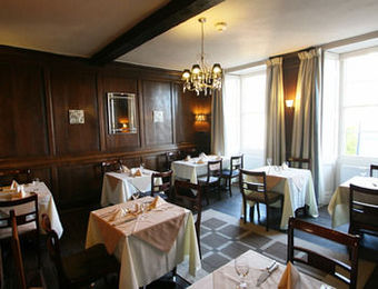 Agroturismo The Castle Hotel