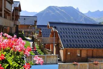 Aparthotel Les Chalets Des Ecourts
