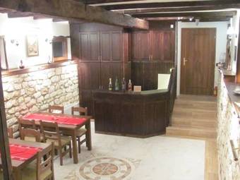 Hostal Guest House Villa Elma