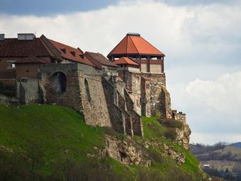 Hostal Alab�rdos Panzi� �s Apartmanh�z