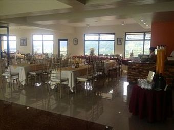 Gardenville Hotel