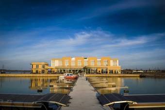 Hotel Lagovida Das Ferienresort Am St�rmthaler See