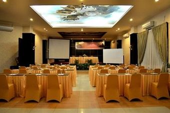 Hotel Mega Lestari