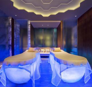 Gloria Plaza Hotel Beijing