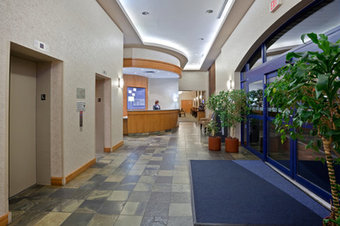 Hotel Holiday Inn Express Airport