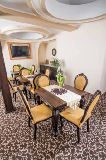 Hotel & Restauracja Gniecki