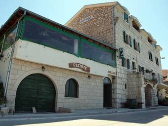 Hostal Farm Stay Feniks