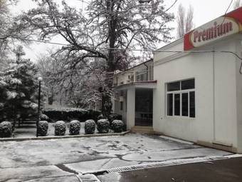 Premium Hotel