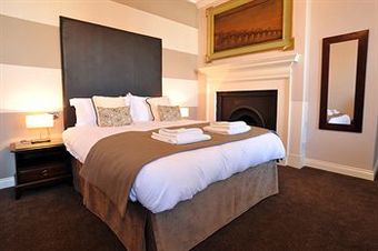 The Kings Arms Hotel