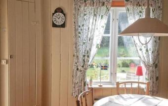 Holiday Home Tj�llmo Und