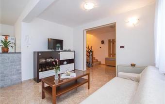 Holiday Home Kozljak Cr