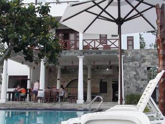 Hotel Fort Edge Resort - Unawatuna