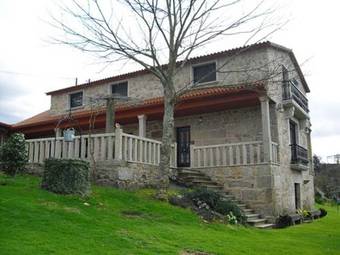 Casa Rural Os Carballos