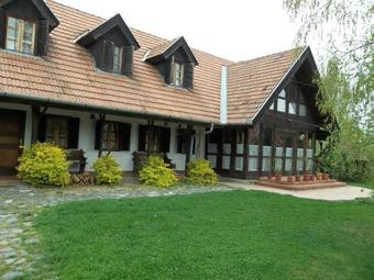 Apartamento S�rk�ny Bio Panzi�