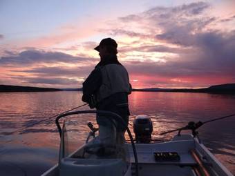 Cottage On Wild River In Lapland/sweden