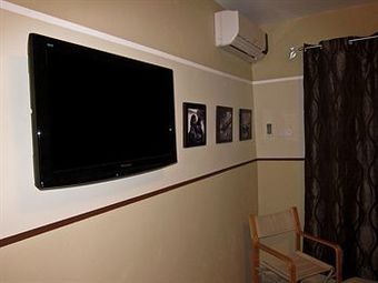 Hostal Manglar Lodge